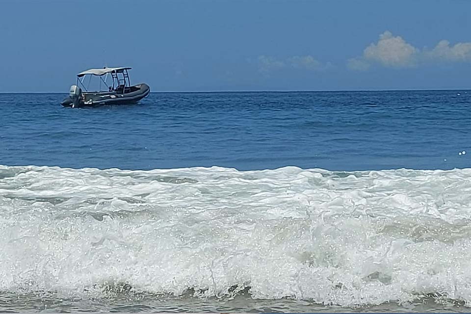 Subwing at Private Beach, Things to Do in Jaco, Costa Rica – Costa Rica Tours