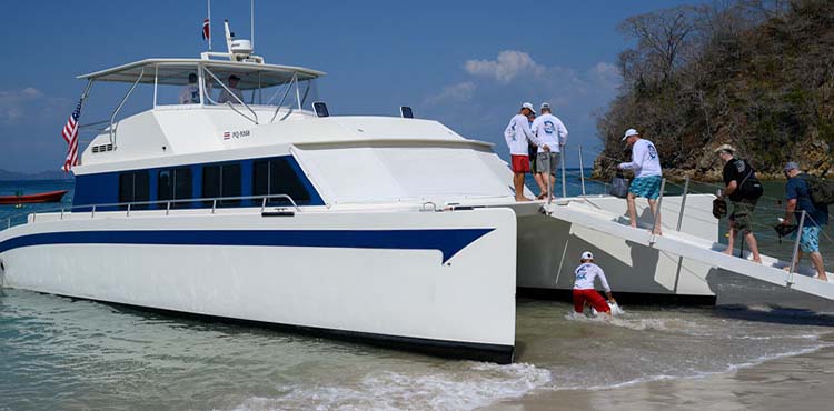 Tortuga Island Costa Rica, Tours in Jaco.