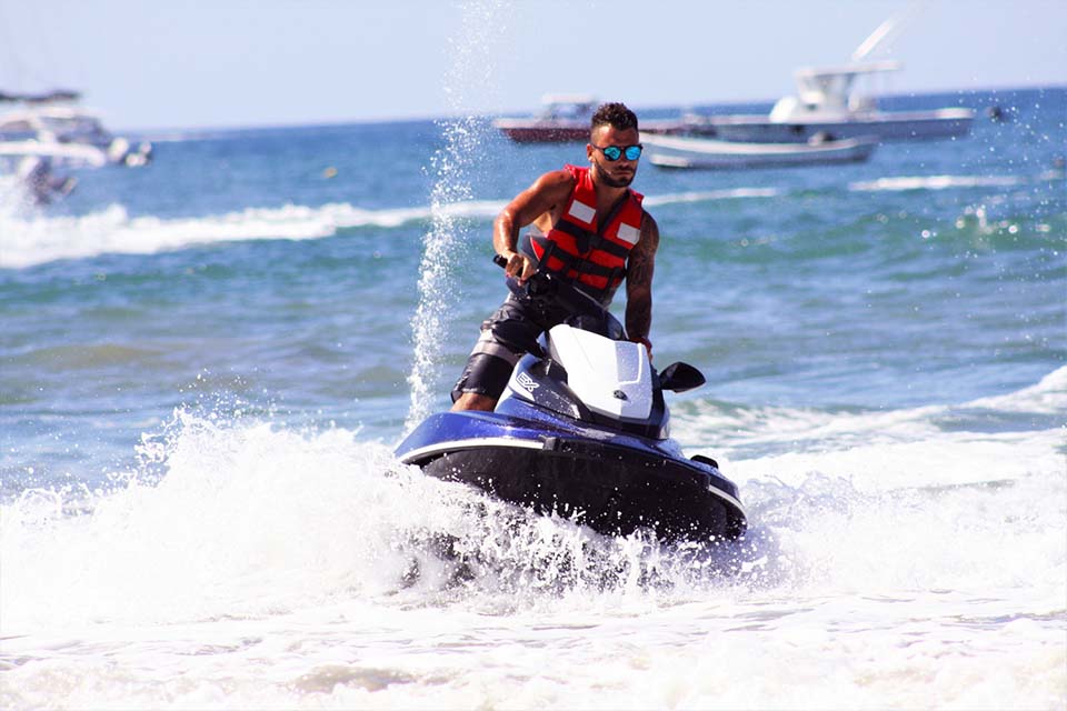 Jet Ski Rentals, Things to do in Manuel Antonio, Costa Rica – Costa Rica Tours