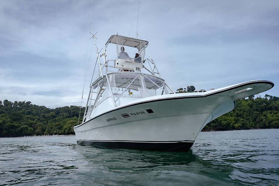 Fishing Charter in Quepos, Costa Rica. Moonwalker Fishing – Costa Rica Tours