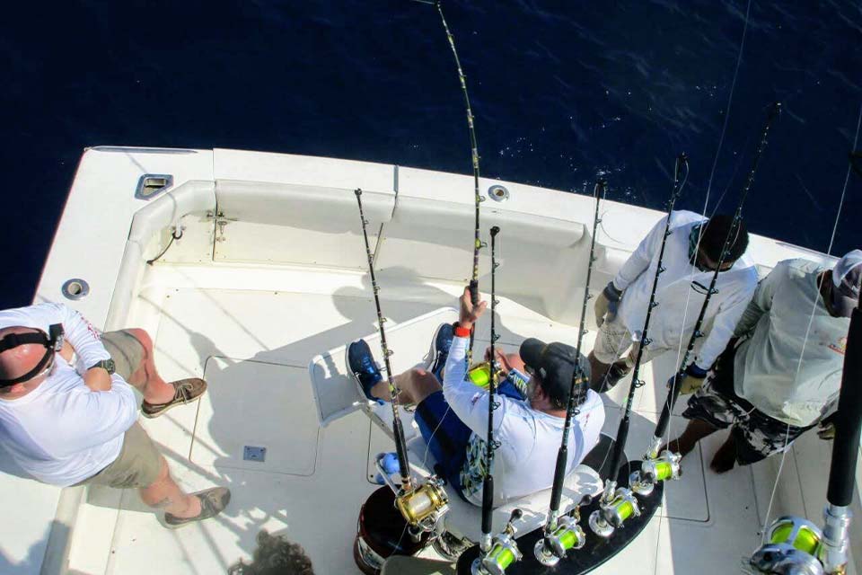 Fishing Charter in Quepos, Costa Rica. Raven Fishing – Costa Rica Tours